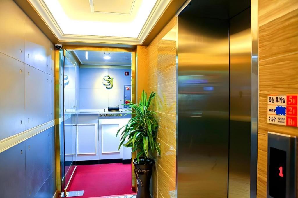 Jeju Sejong Hotel Extérieur photo
