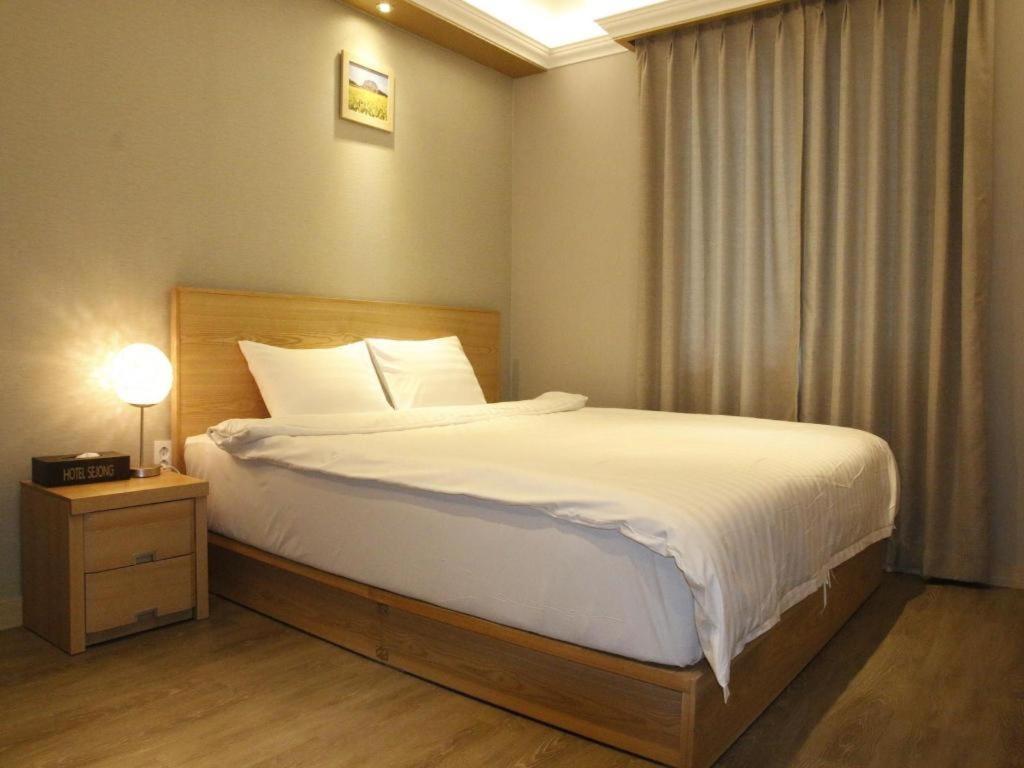 Jeju Sejong Hotel Extérieur photo